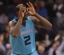 平博体育-黄蜂队战术